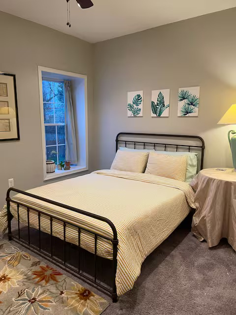 Spacious Oasis in Historic Anacostia - Utils Included - Photo 3