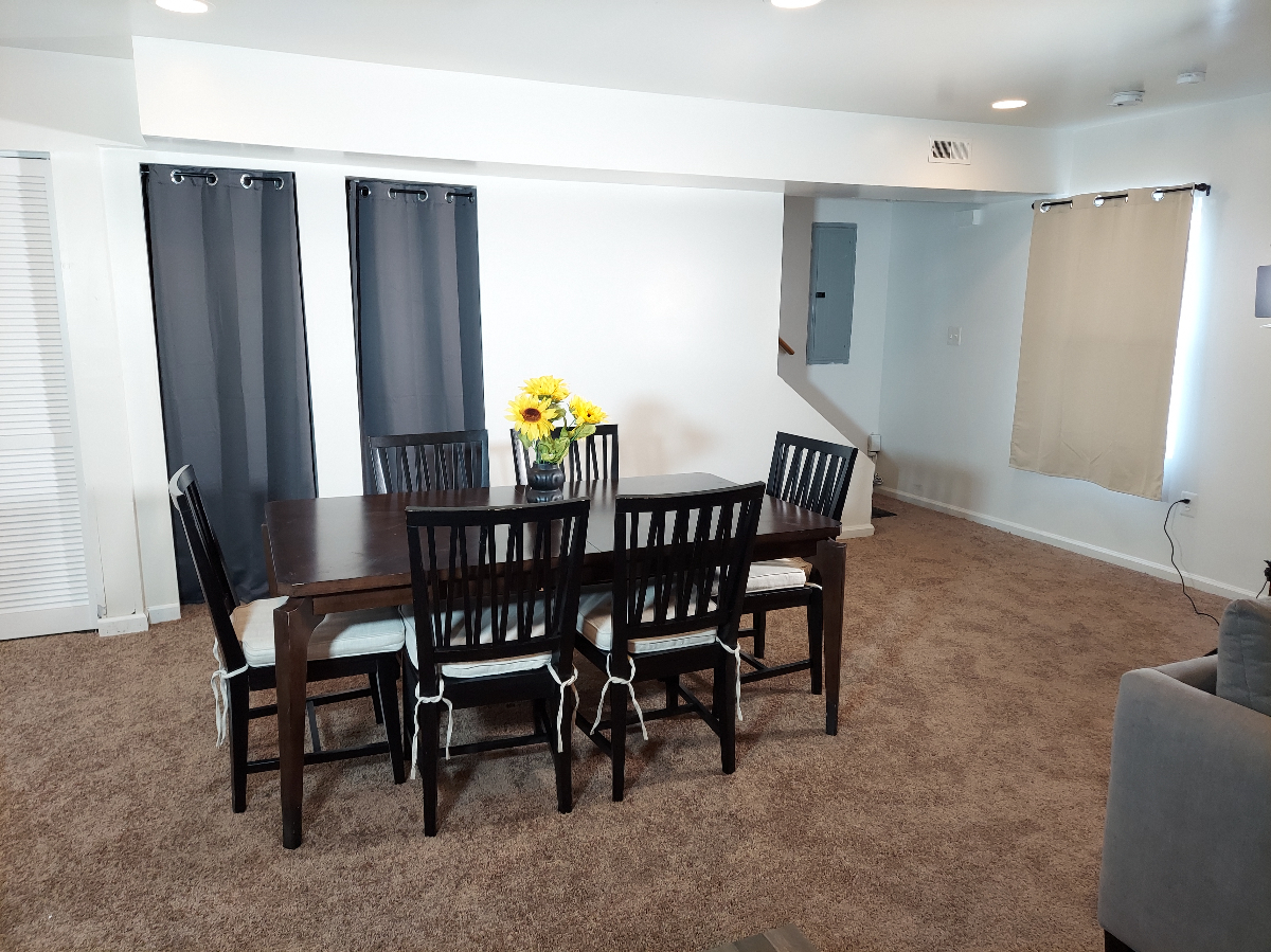 Private Six Bedroom Furnished Spacious DC Home - All Utilities & Wi-Fi Included, Near Metro & Hospit - Photo 8