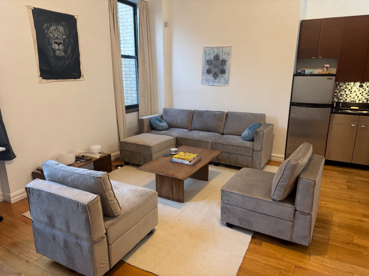 Stylish 1BR Loft in Bushwick steps from Dekalb L Train - Photo 3