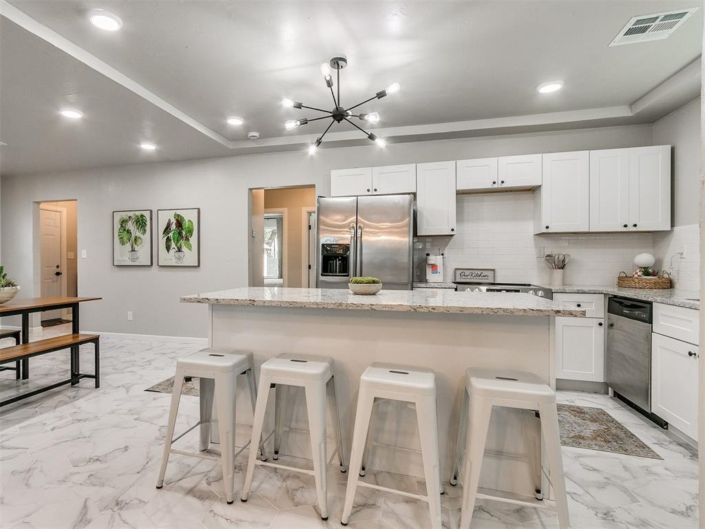 Stylish furnished home in OKC's historic Gatewood - Photo 12