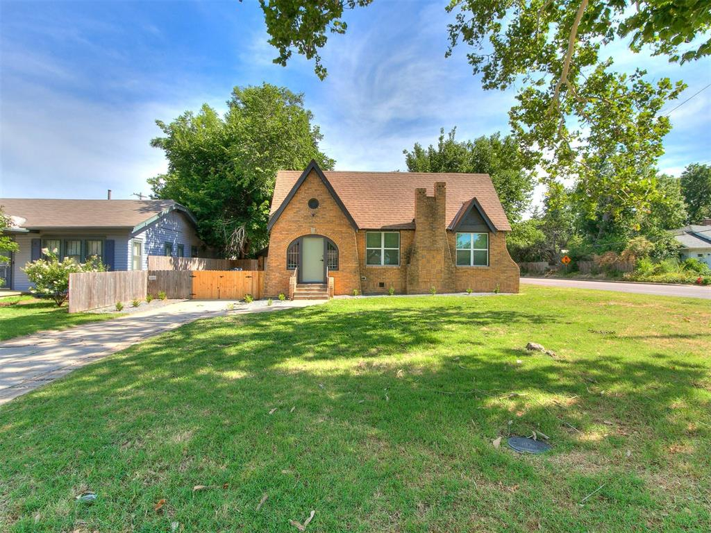 Stylish furnished home in OKC's historic Gatewood