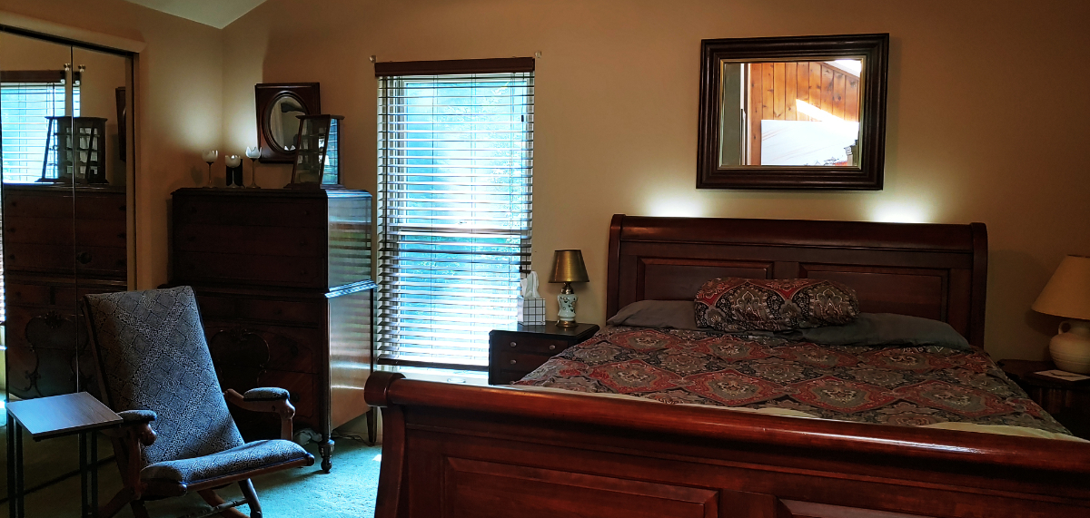 Master Suite in Contemporary home in Malta - Photo 3