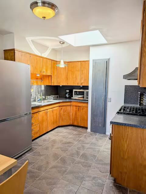 Work & Relax -Mordern 2B1B Near UCSF, Hospital & Beach - Photo 6