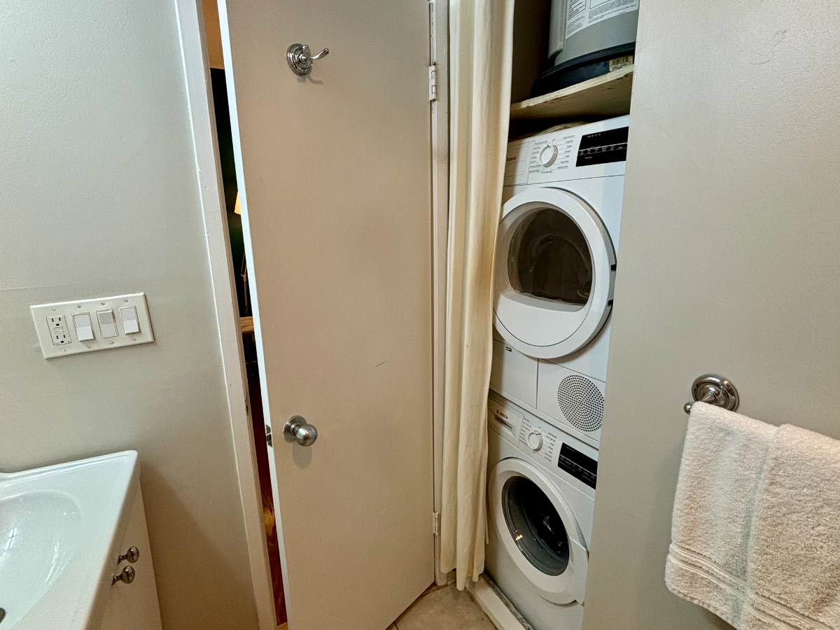 All Utilities Included! Central Adams Morgan 1BR/1BA Condo - Photo 8