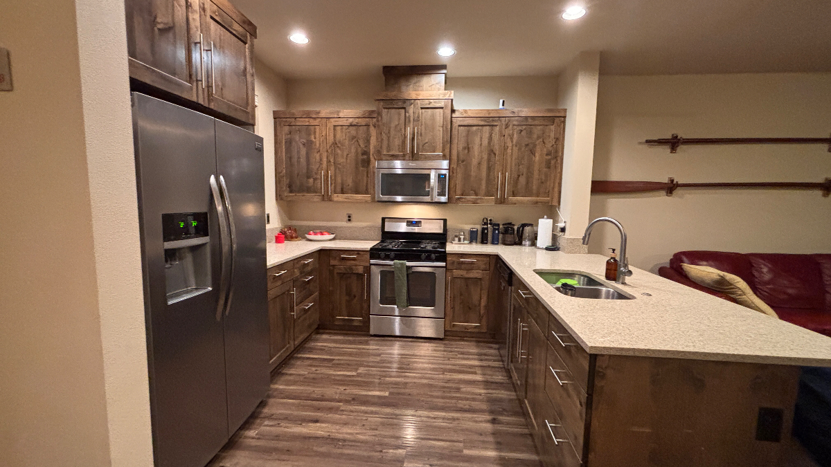 Private House Share - Midtown near St, Charles - Photo 4