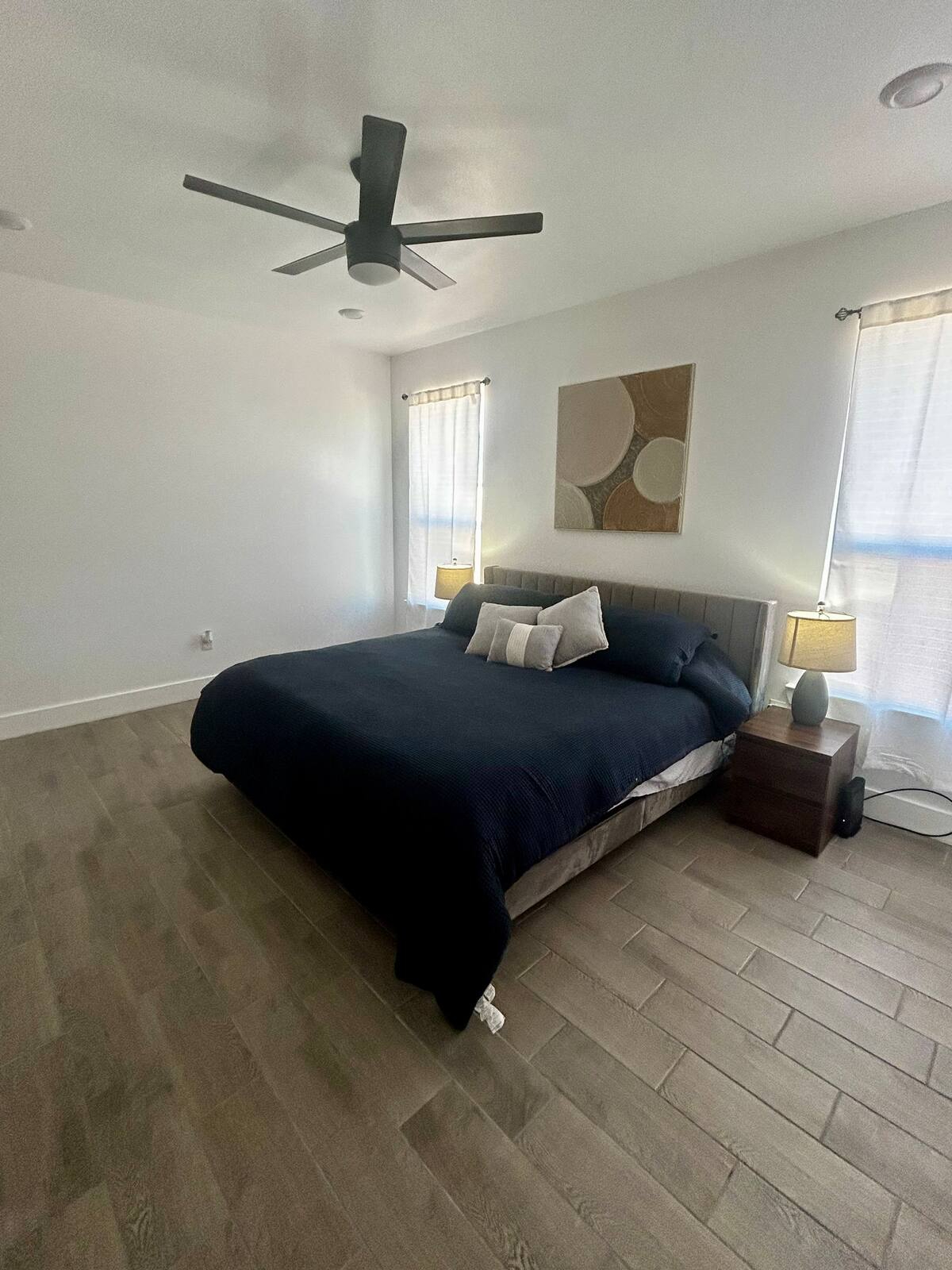Bright & Spacious New Build Home with Modern Amenities and Comforts - Photo 11