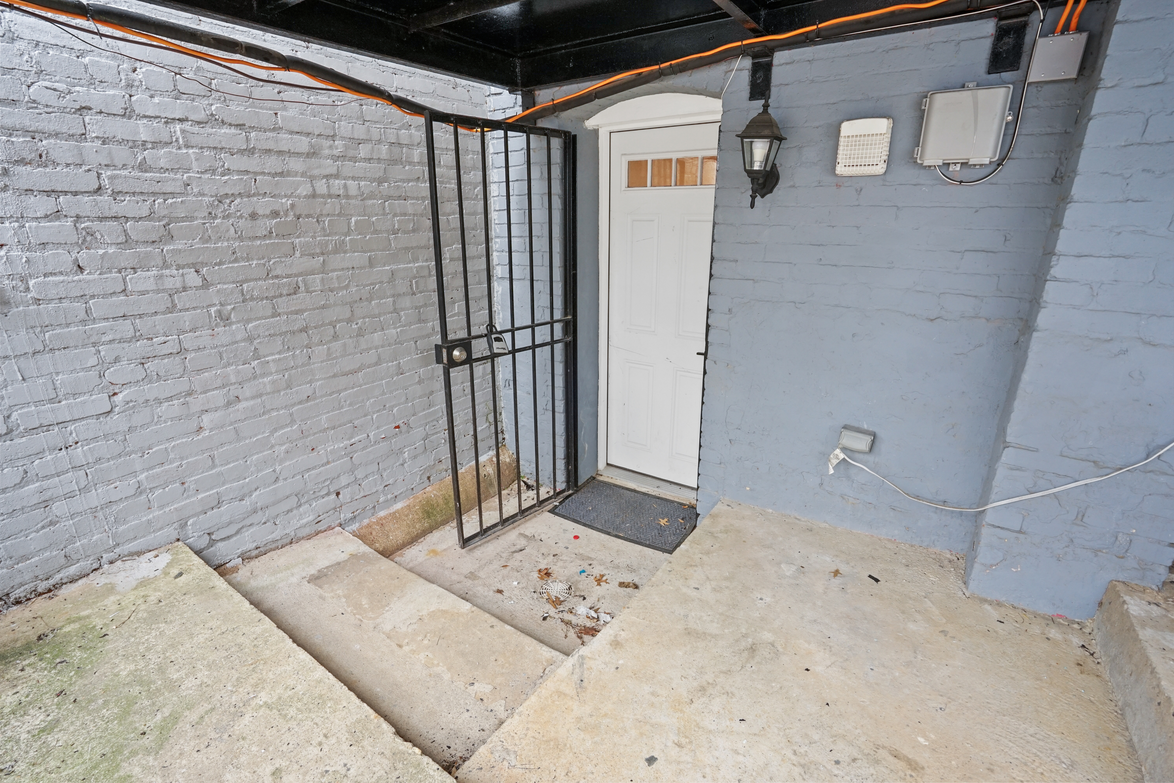 Furnished 3BR/2.5BA Near MedStar & Children's National | Dedicated Parking - Photo 7