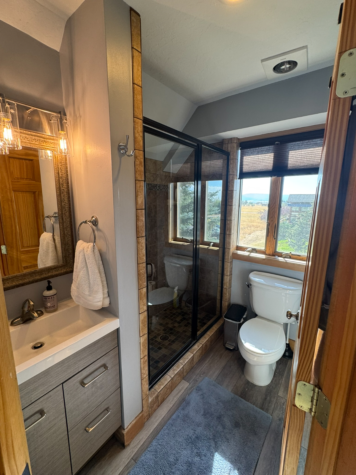 Raven's Heaven - Mountain-View Studio in Alta with Private Deck, Kitchenette & Laundry - Photo 12