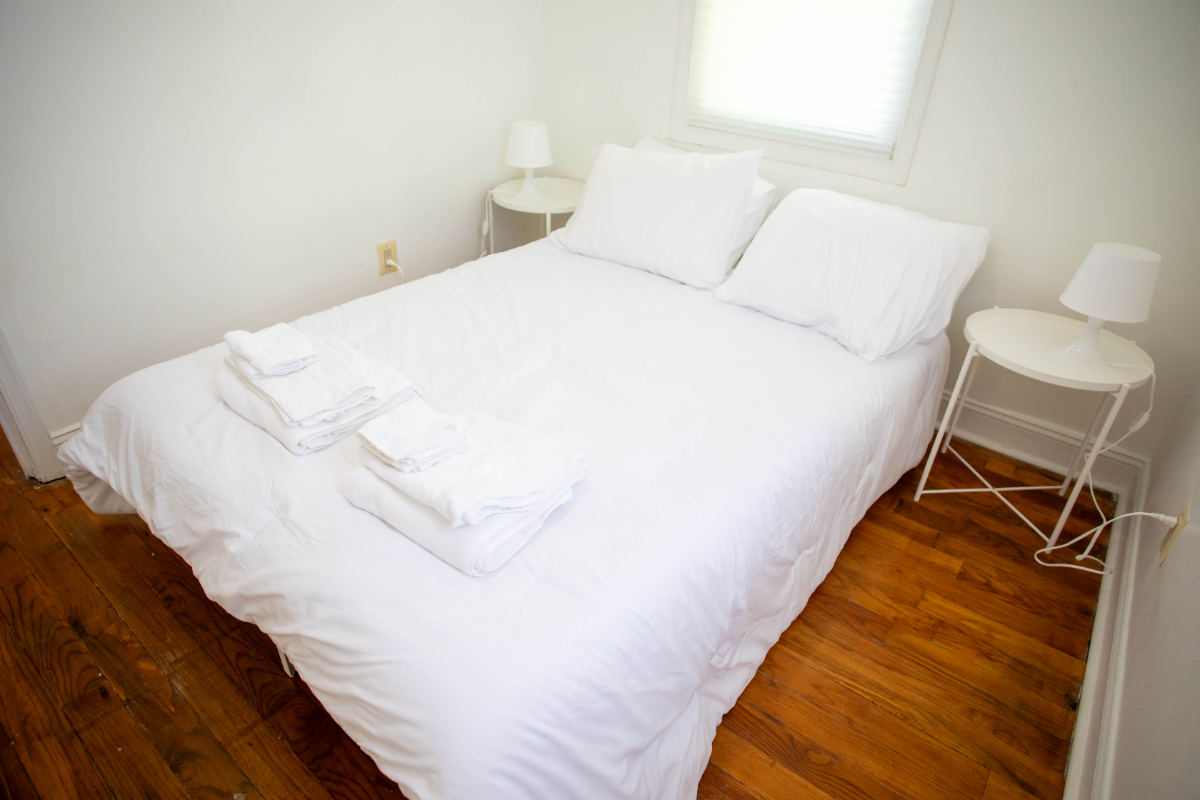 Charming 2-Bedroom DC Home Near Metro - Photo 4