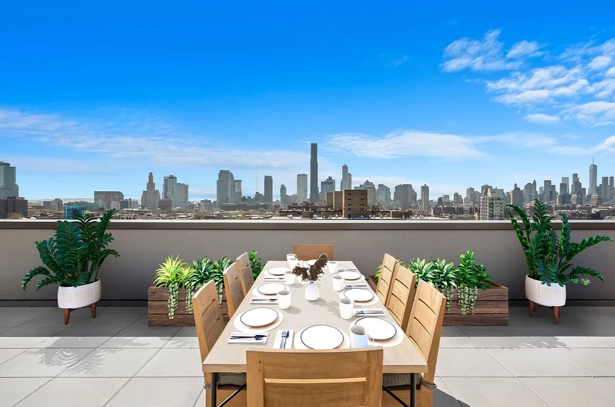 Charming & Vibrant Clinton Hill Oasis w/ Balcony | All Utilities Included - Photo 8