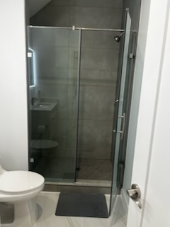 Beautiful New  2-Bedroom Apartment Duplex In Top Location Near Hospitals and Parks - Photo 9