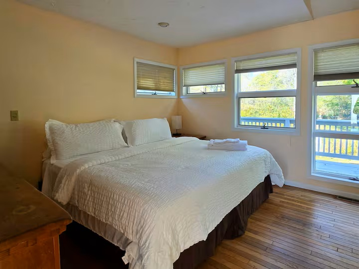 Quiet and Cozy Fully Furnished 1BR - Photo 8