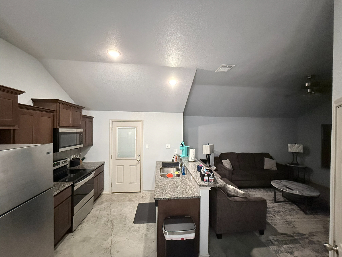 Fully Furnished Duplex close to Fort Hood... - Photo 7