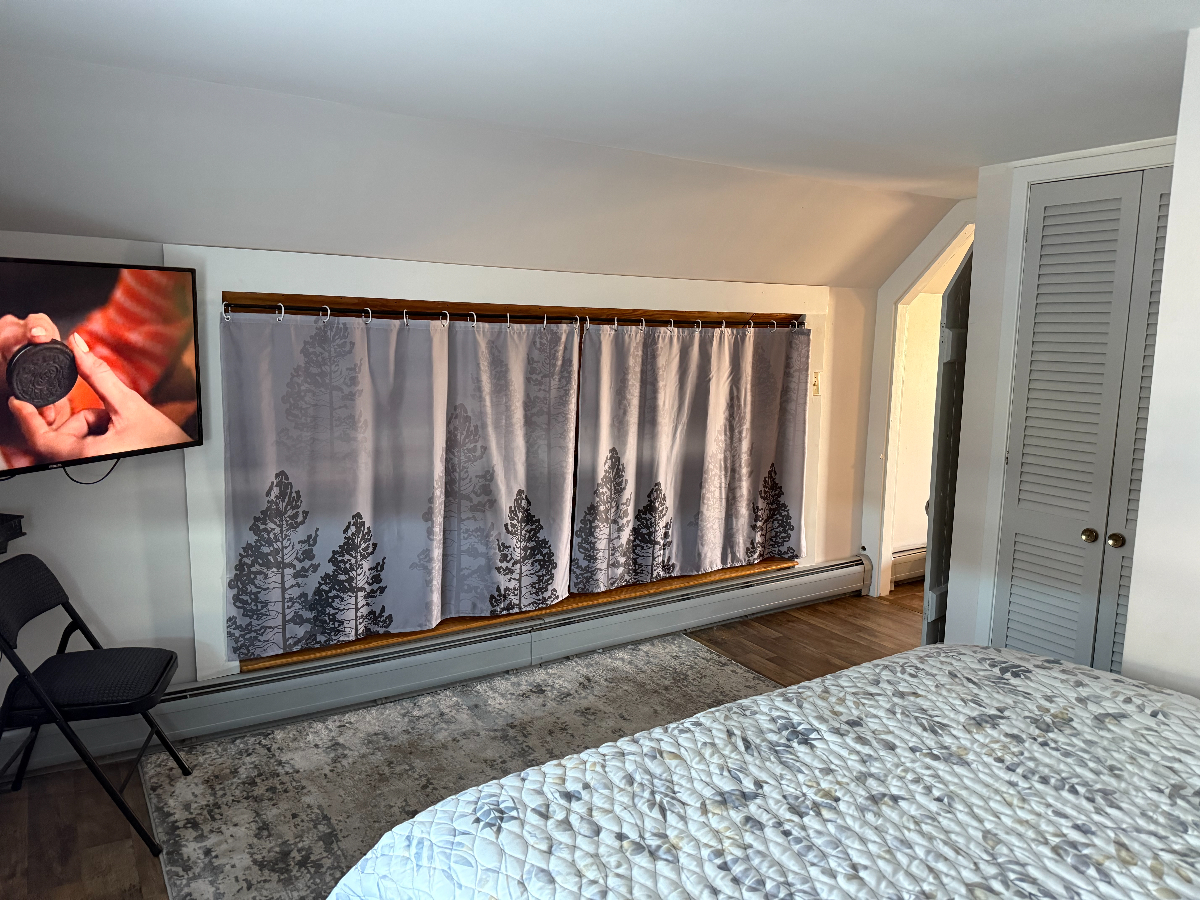 Fully Furnished Apartment in  Quiet Professional Building Downtown Lyndonville - Photo 5