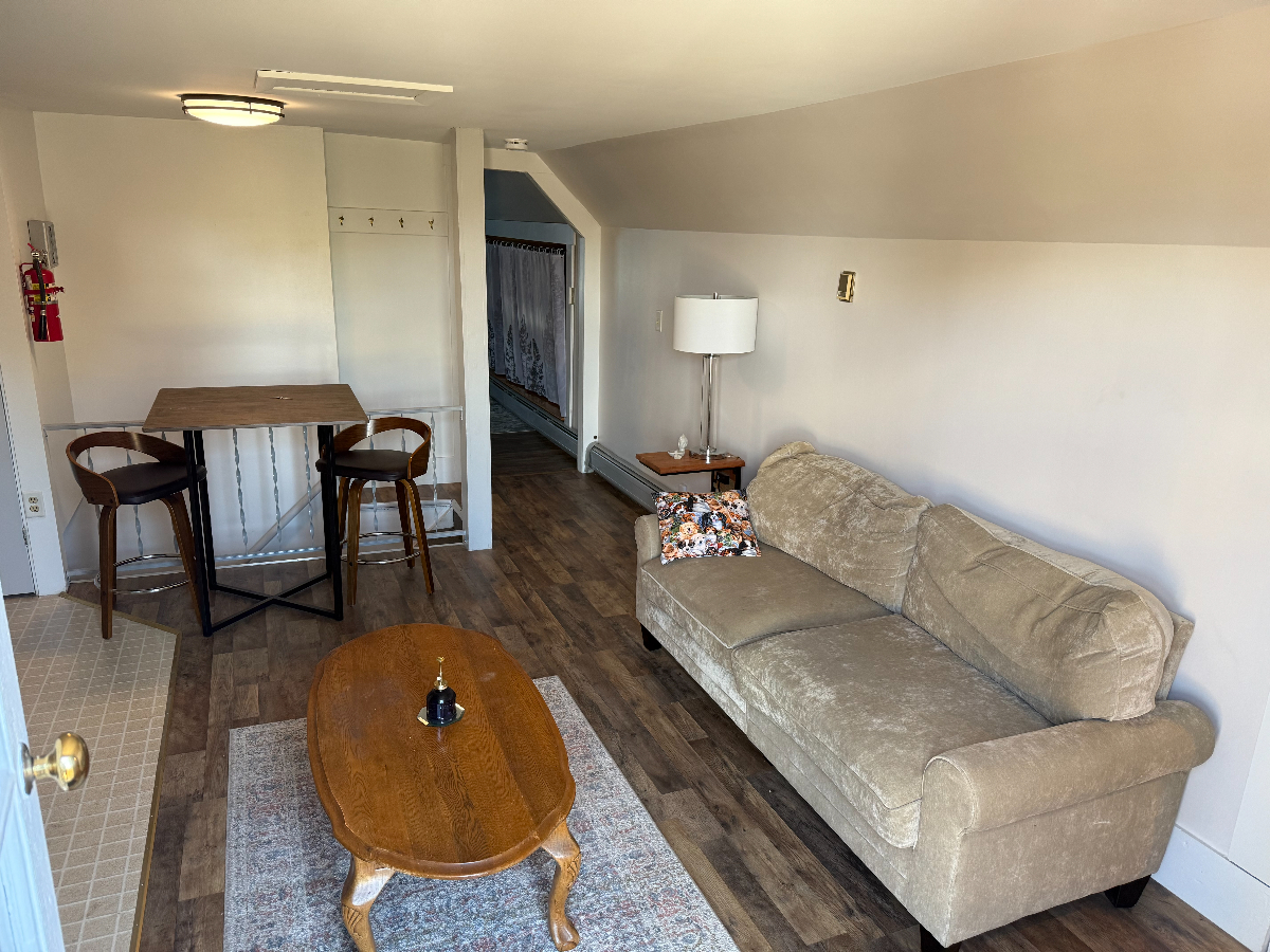 Fully Furnished Apartment in  Quiet Professional Building Downtown Lyndonville - Photo 4