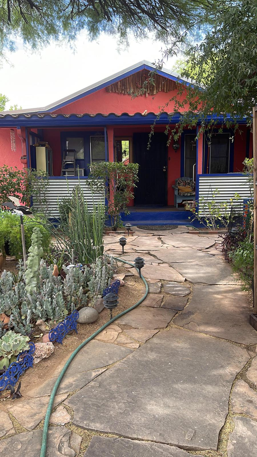 Historic Mid-town 2 bedroom  house 1800/mo all utilities included