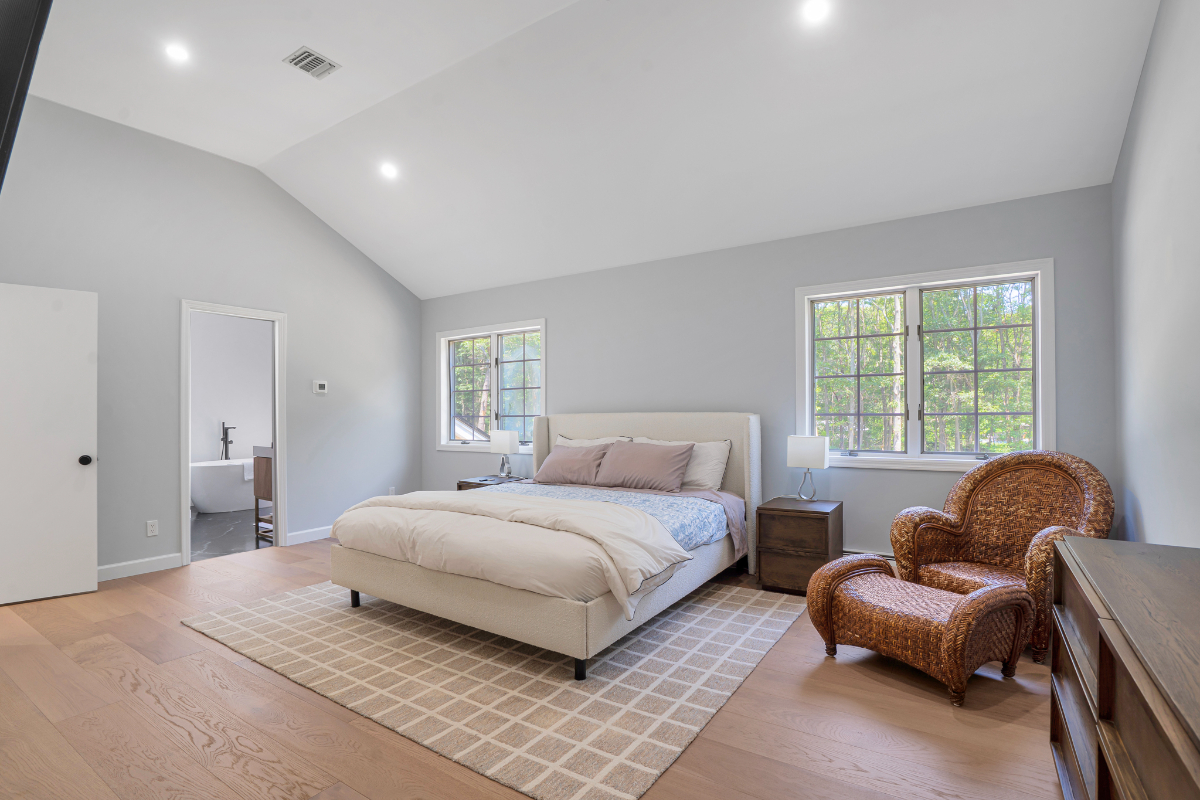 Manorville 4BR | Fenced Yard, Deck, Fireplace - Photo 9