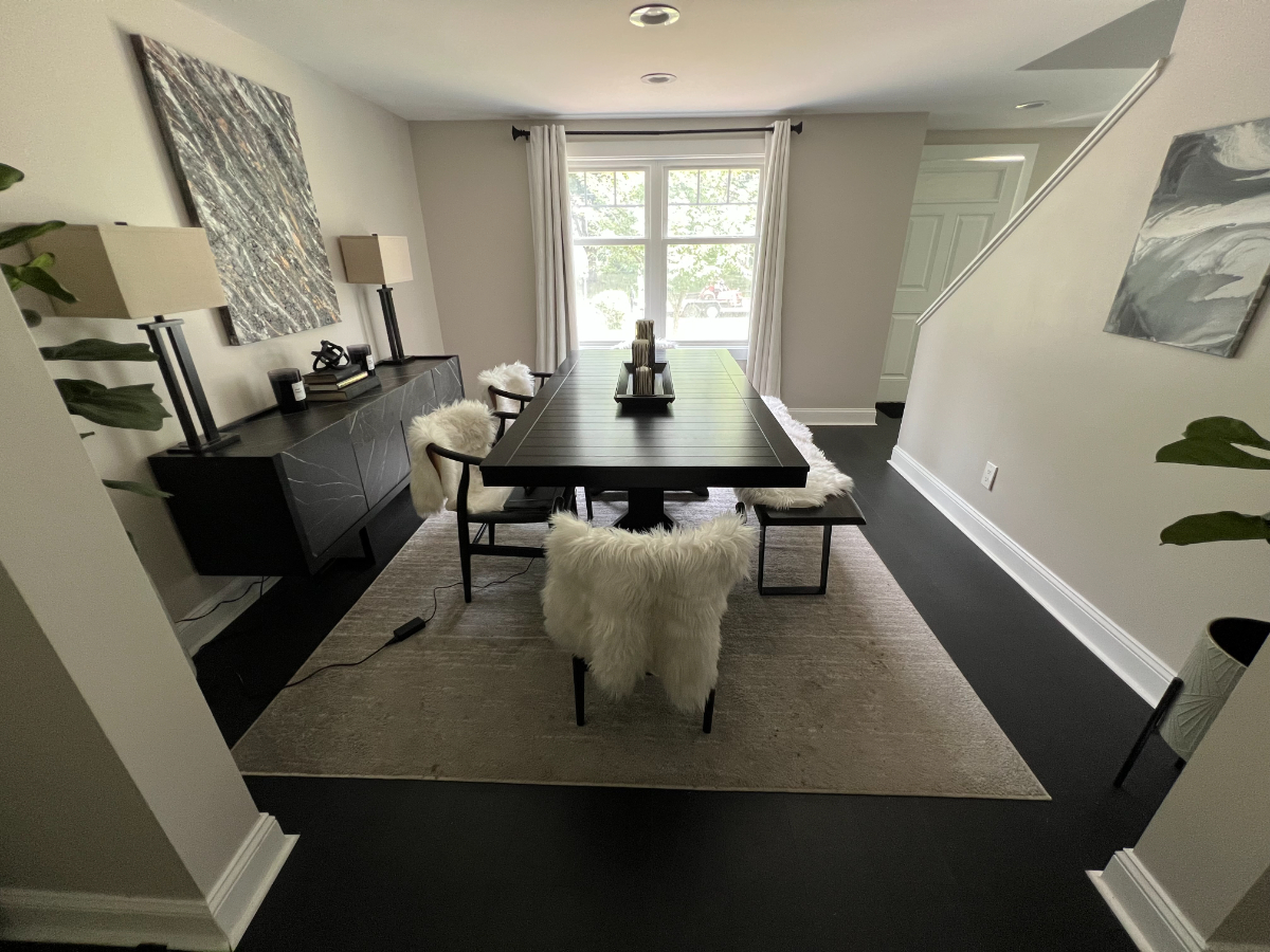 Cozy Designer Cape Cod 3 Bed Room 2 Bath Cottage Charm - Photo 4