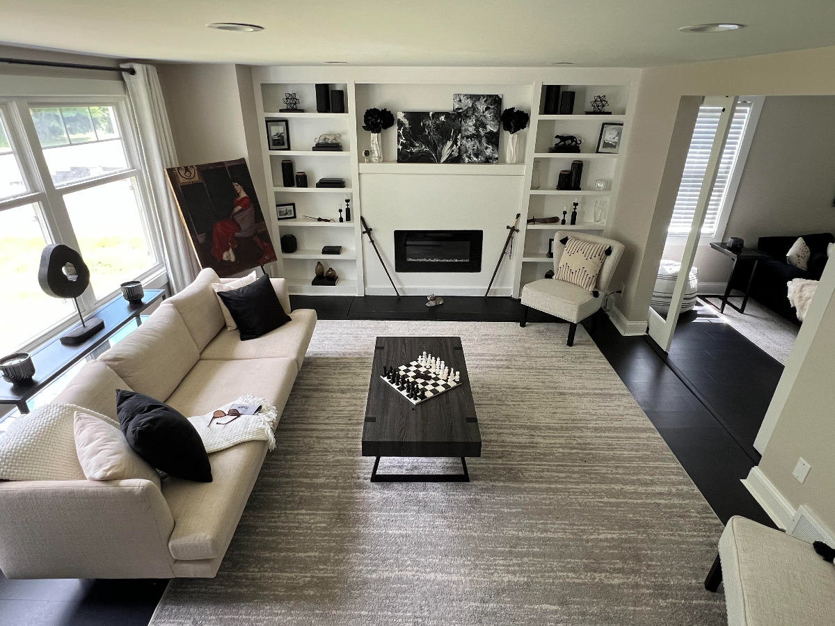 Cozy Designer Cape Cod 3 Bed Room 2 Bath Cottage Charm - Photo 2