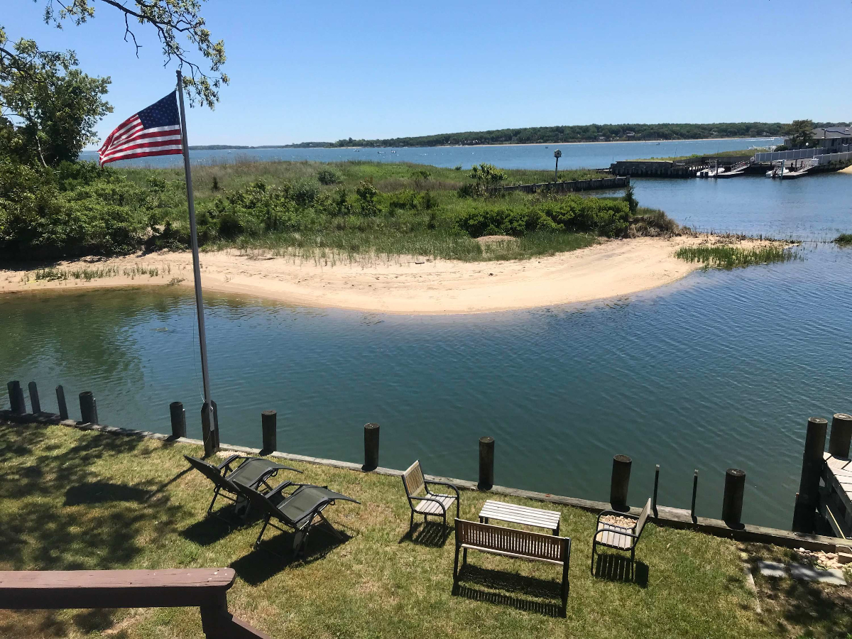 Lagoon Lodge | Private Dock + Beach Access - Photo 2