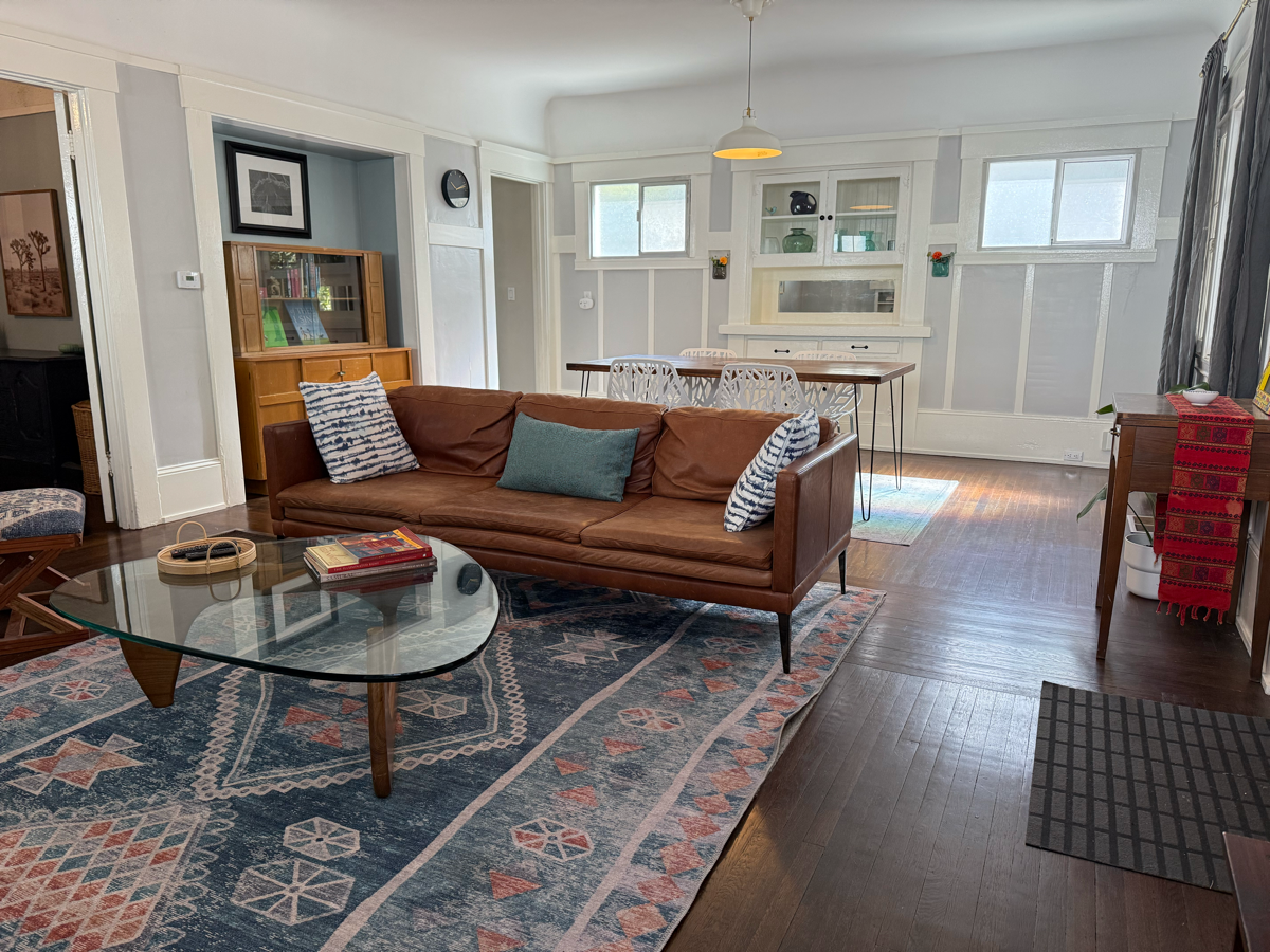 Cozy Craftsman, .08 Mile from UC Davis Med Center - Photo 2
