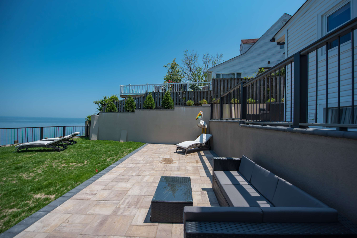 Coastal Retreat Waterfront, Deck, Awesome Views - Photo 3