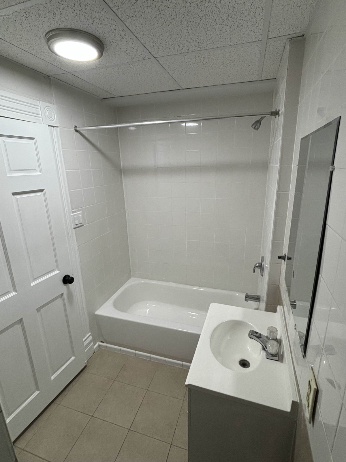 Pet-Friendly 2BR Near Dartmouth Health | Furnished & Utilities Included - Photo 8