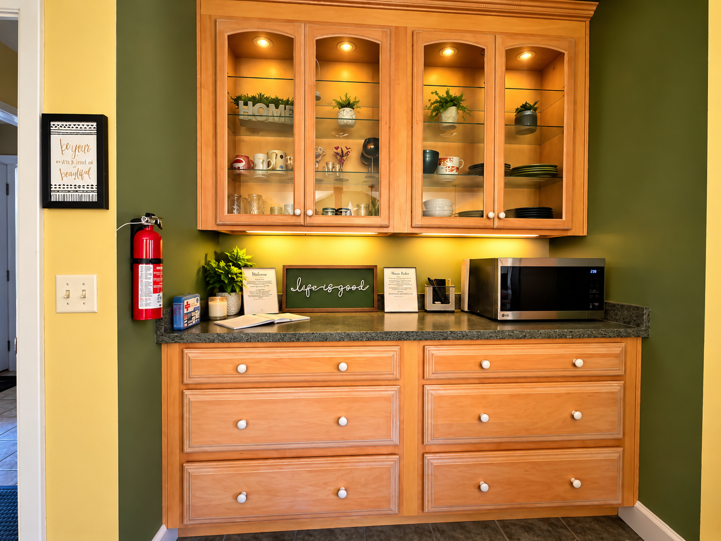 Batavia Premium Rentals - Photo 6
