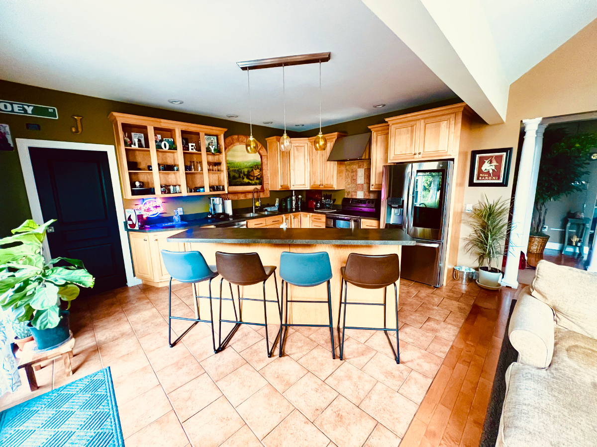 Batavia Premium Rentals - Photo 6