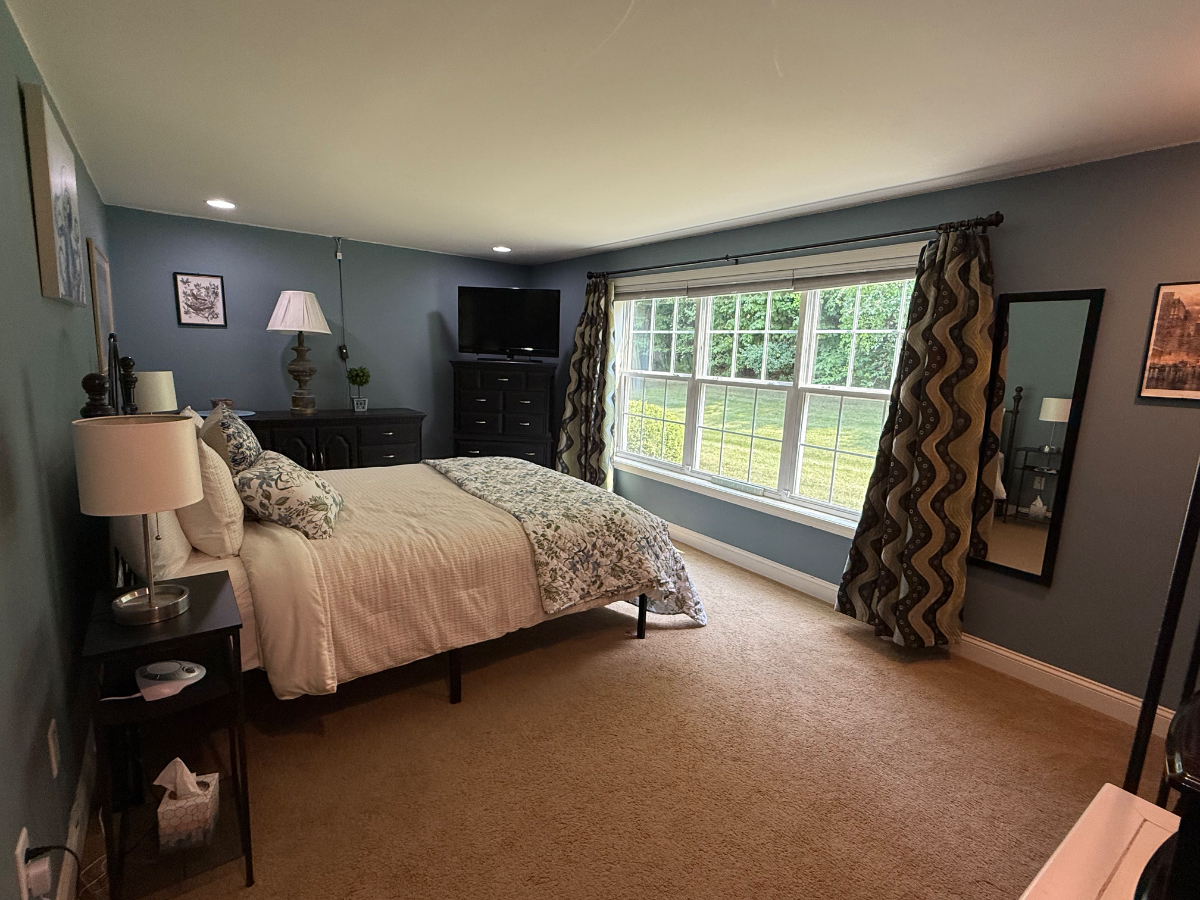 Excellent Rental with over 1000sq feet of living space and privacy - Photo 4
