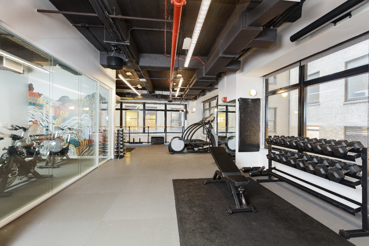 Placemakr Wall Street - Studio Plus Units - Fully furnished and utilities plus WiFi included. Monthl - Photo 12