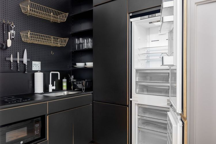 Placemakr Wall Street - Studio Plus Units - Fully furnished and utilities plus WiFi included. Monthl - Photo 3