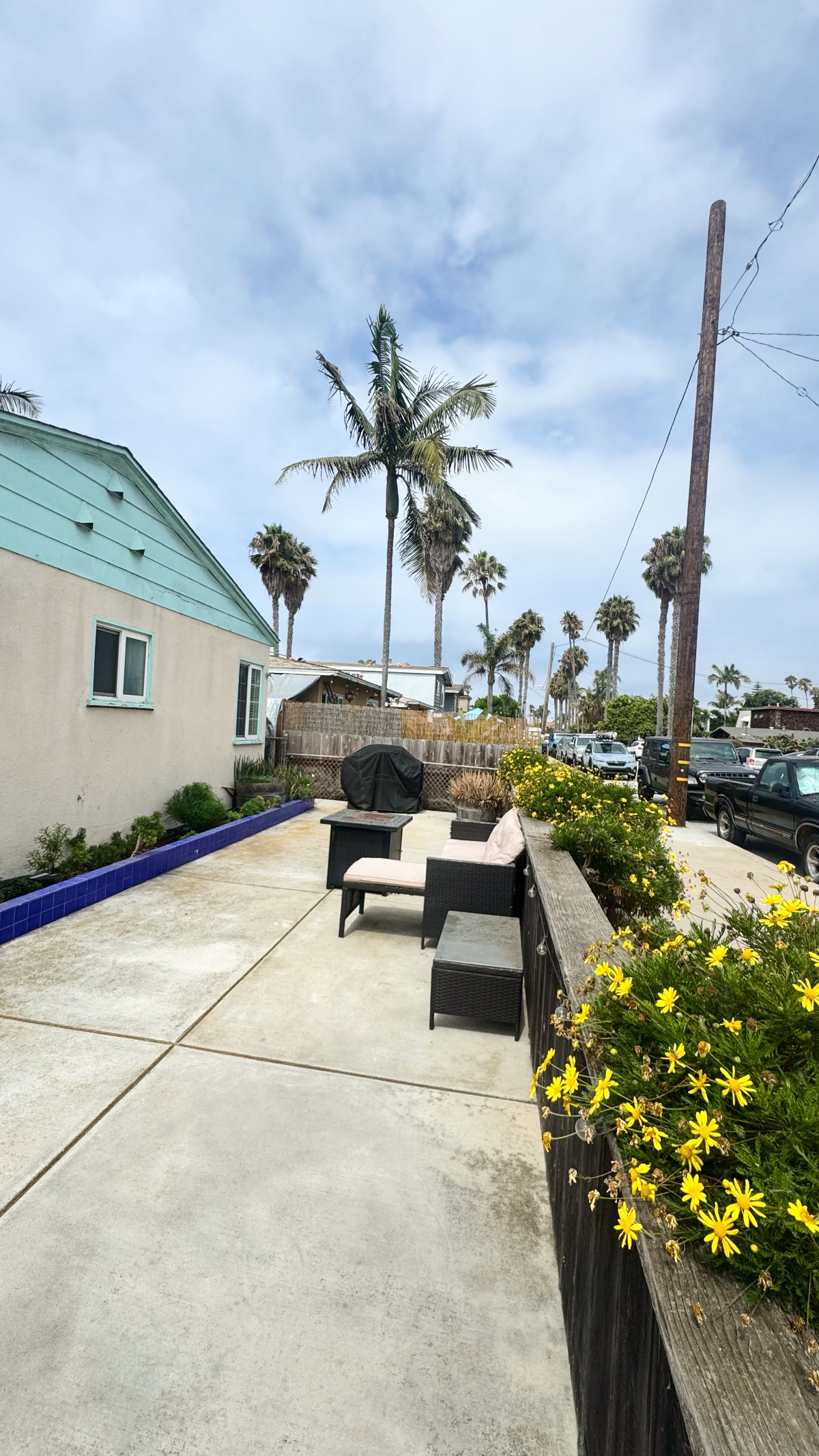 Beach Cottage - 2 Blocks from Ocean, Walk to Food, Store, Shops - Photo 6