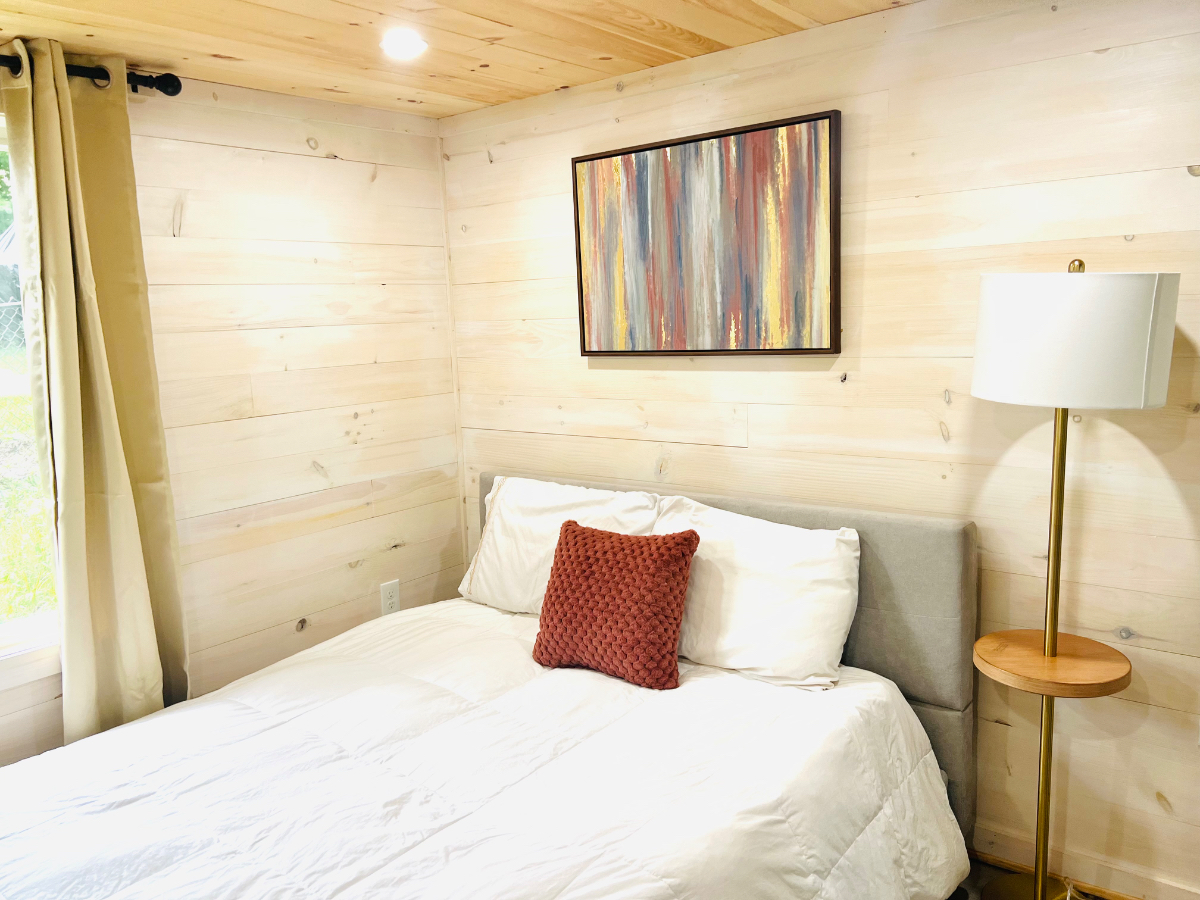 cozy village cottage - Photo 11
