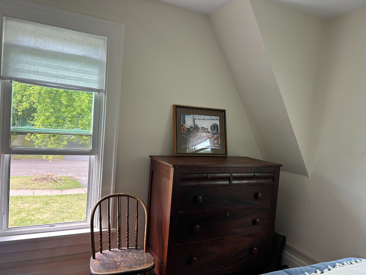 Charming Castle Heights Fully Renovated 1930s Home with 3BR/2.5BA Awaits You - Photo 9