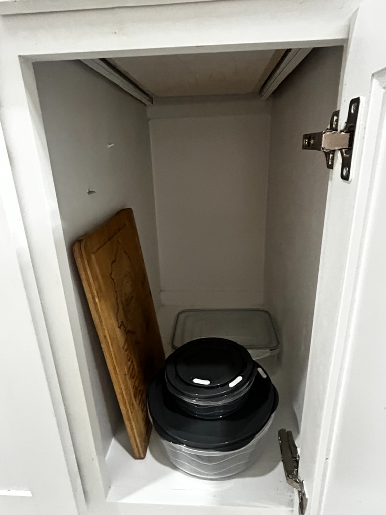 COZY HOUSE NEAR LNG AND SPACE X - Photo 11