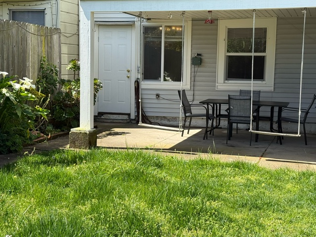 Calla Lilly Apartment - Photo 2