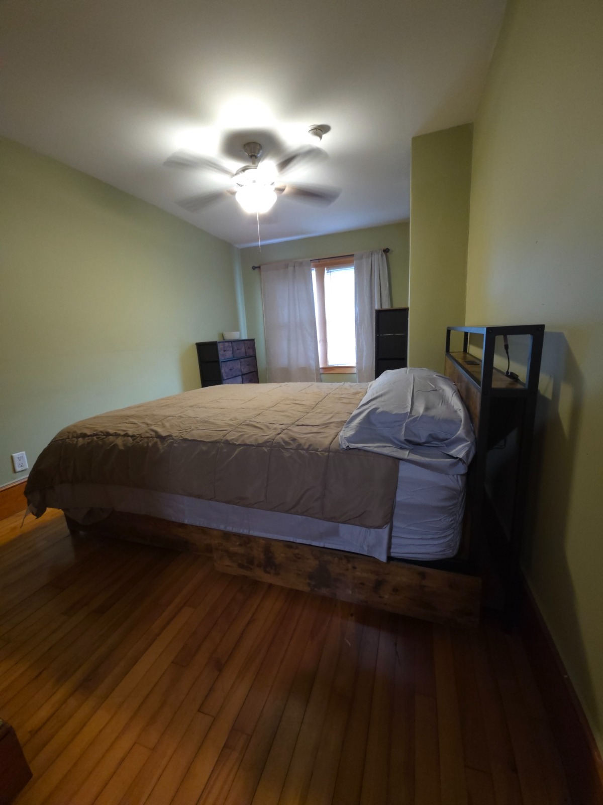 2 bedroom apartment close to downtown St Johnsbury - Photo 2