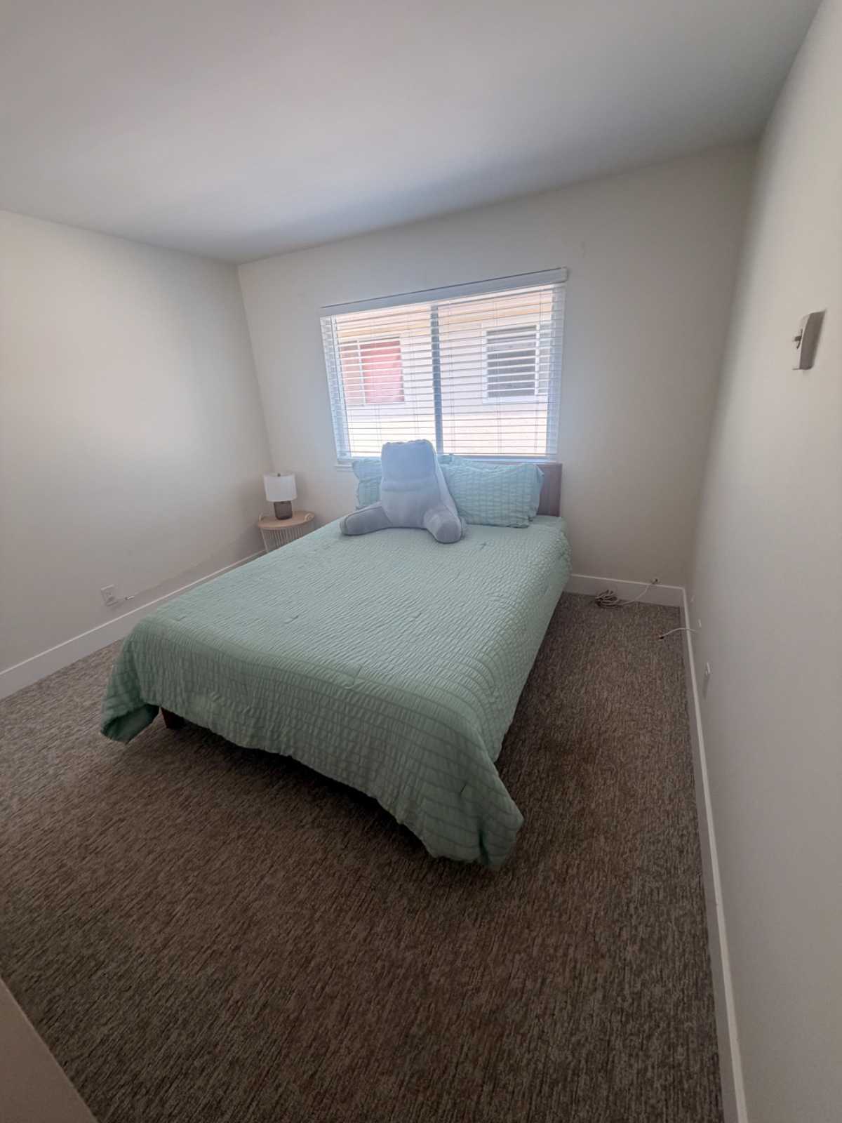 Furnished 2bedroom condo, close to sprouts & shops! - Photo 6