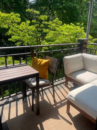 Bright, quiet, top floor 1Bed w/ Balcony near Georgetown- Utilities Included - Photo 4