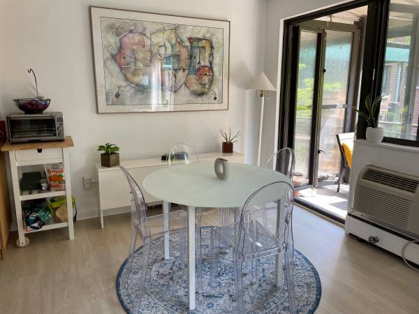 Bright, quiet, top floor 1Bed w/ Balcony near Georgetown- Utilities Included - Photo 2