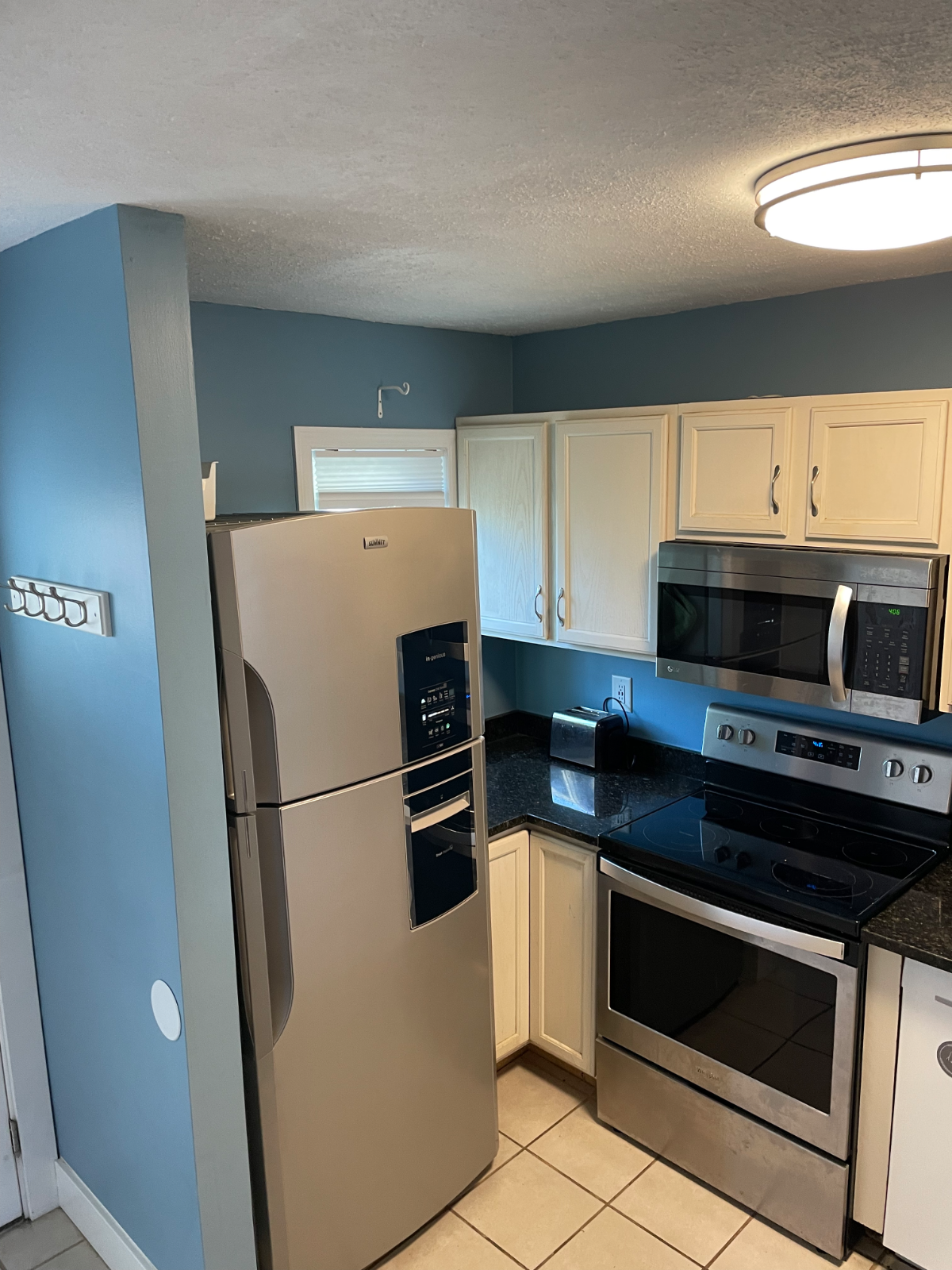 Burlington area townhouse in center of Chittenden County - Essex Junction - Photo 5