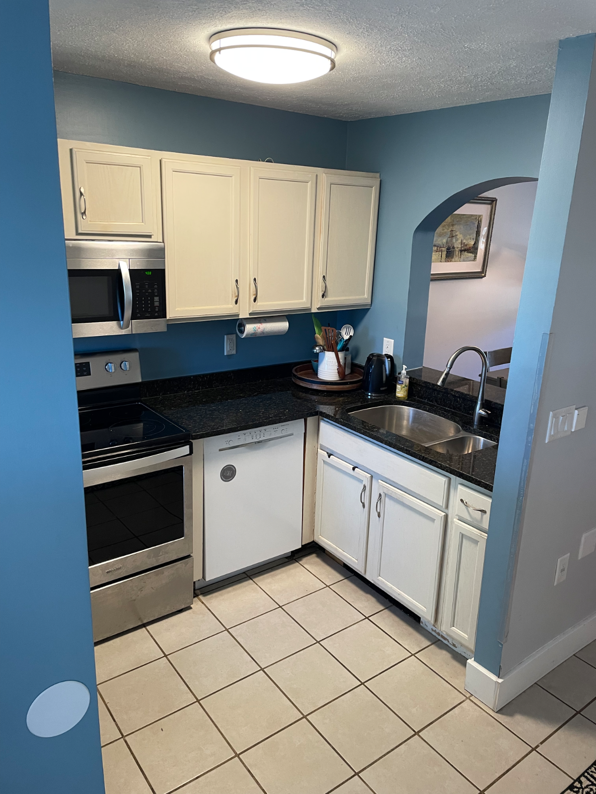Burlington area townhouse in center of Chittenden County - Essex Junction - Photo 6