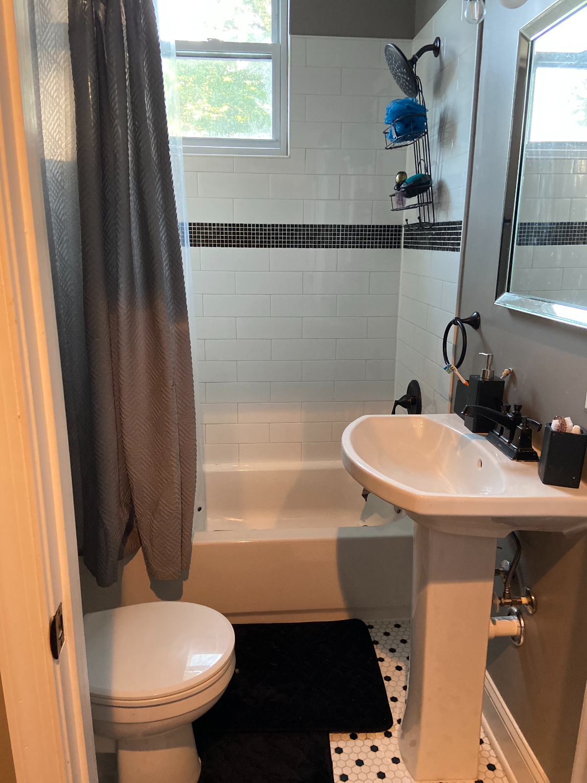 Gorgeous 3 bedroom 2.5 bath home with large backyard walking distance from Capitol Hill  DC - Photo 10
