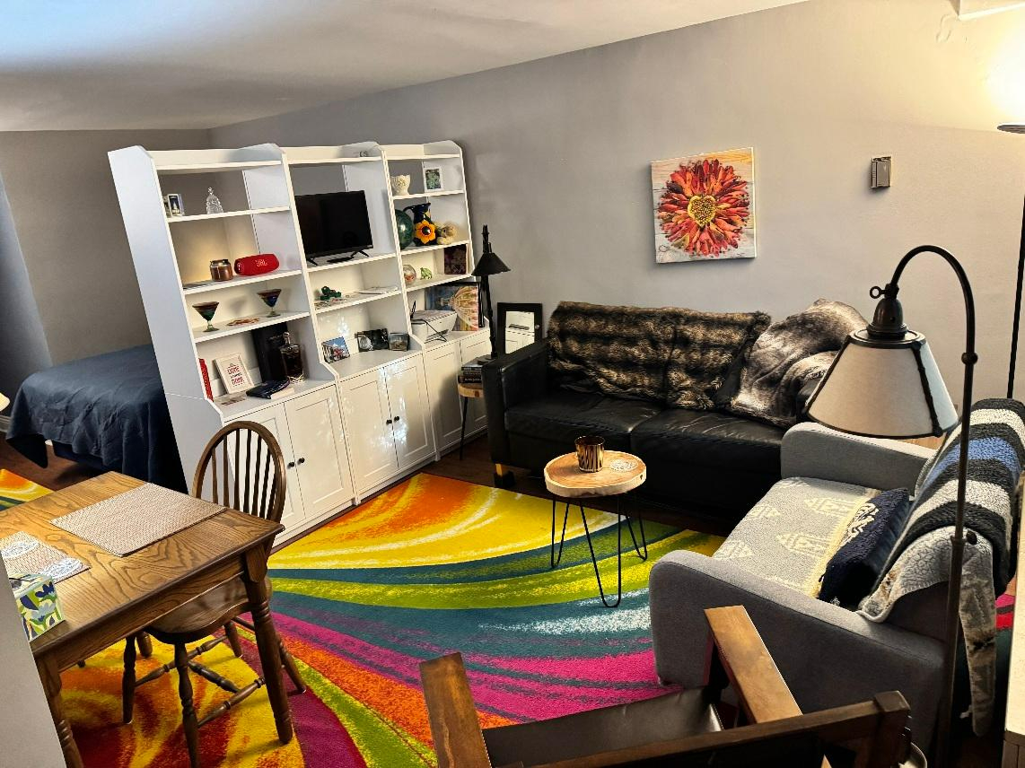 Capitol Hill Studio is the BEST - Photo 2