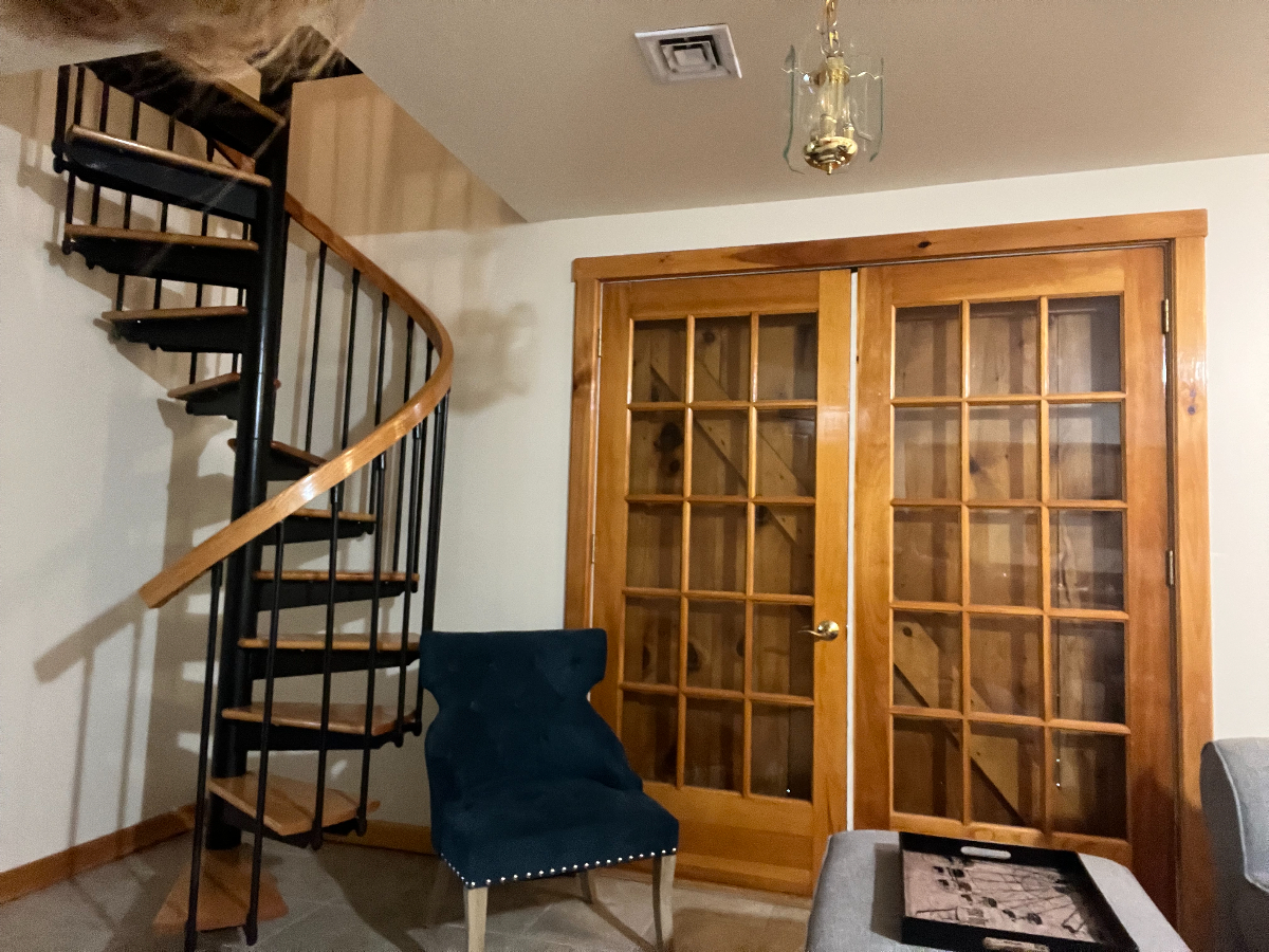 The Carriage House - Photo 5