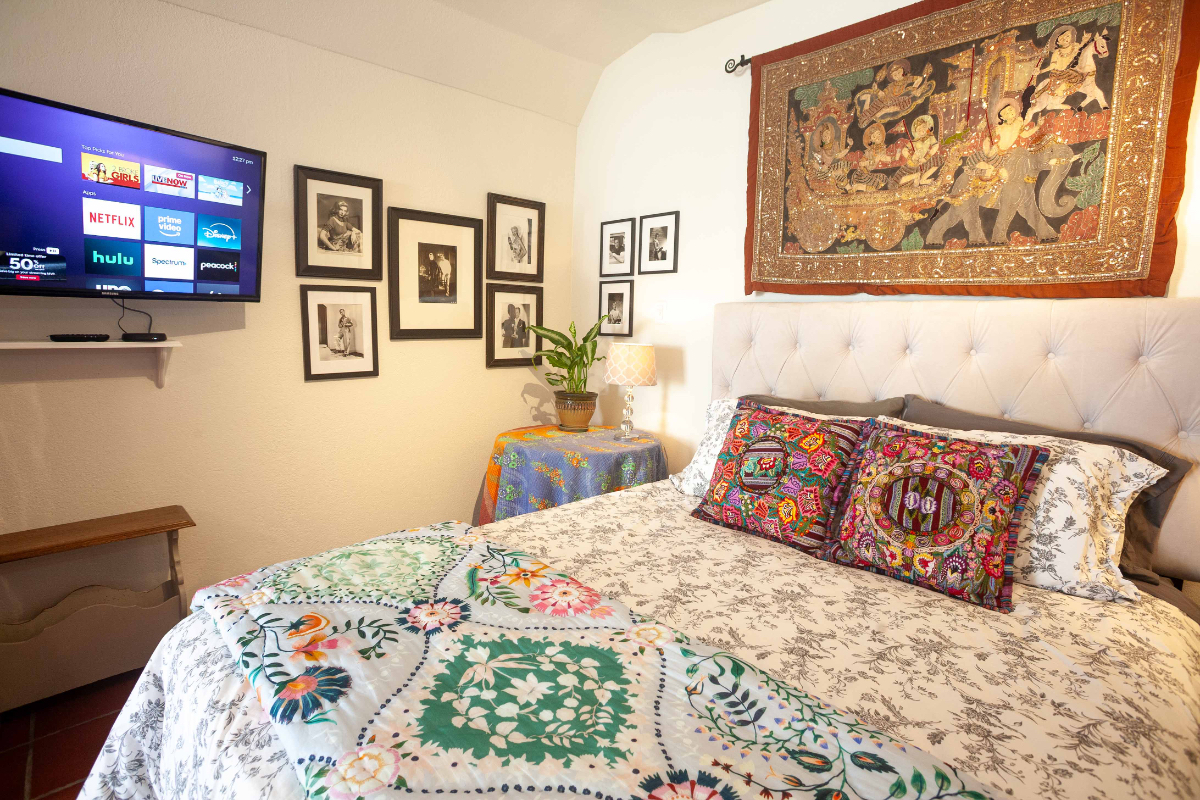 Lovely detached private guesthouse - Photo 6