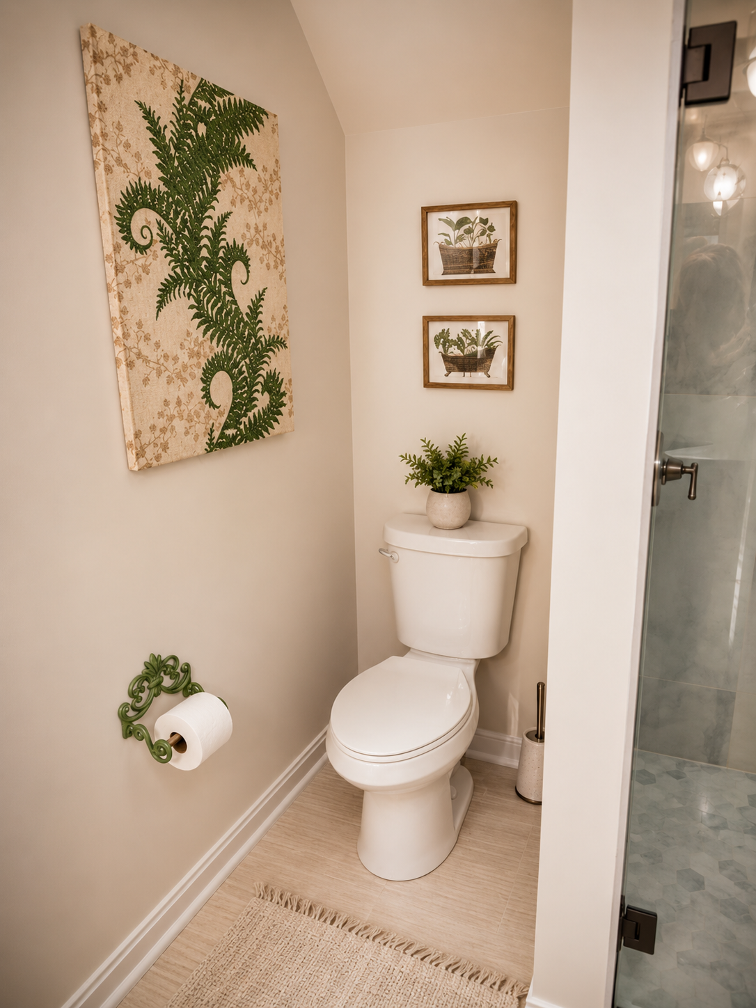 Boho Luxe Living - Tucked Away Yet Close to Everything ($1400 if split units) - Photo 12