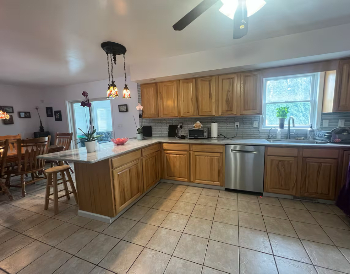 Lake Chautauqua Modern Retreat 3BD 2B - Photo 2