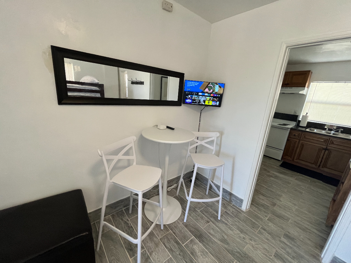 237 East Evans Road Unit 1 - Photo 6